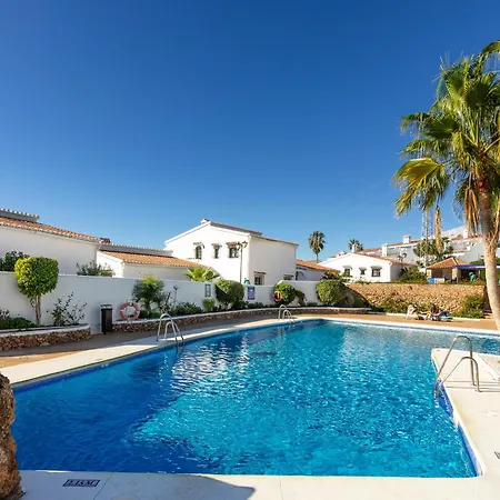 Casa Dali - Capistrano Village Nerja