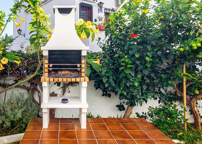 Casa Dali - Capistrano Village * Nerja